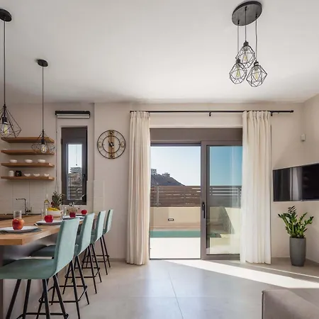 New Modern With Private Pools And Walking Distance To Pánormos