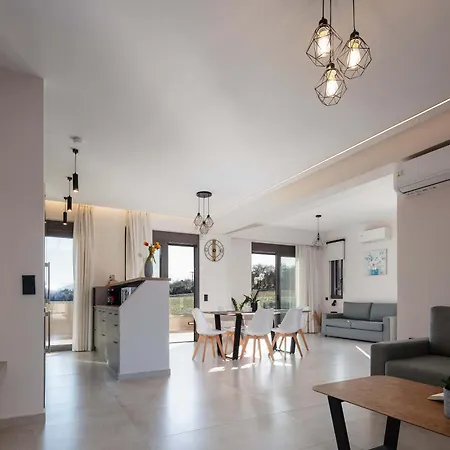 New Modern With Private Pools And Walking Distance To Villa Pánormos